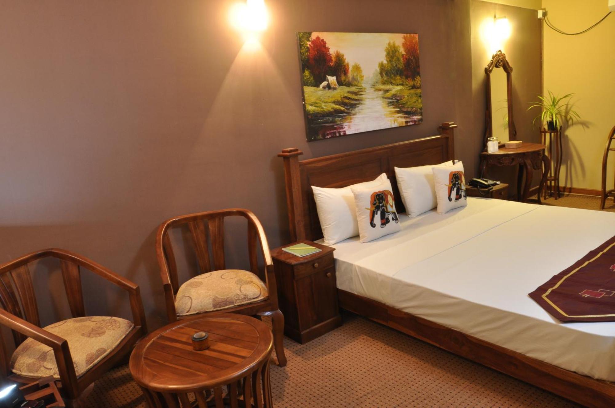 Hotel Tinaya دامبولا الغرفة الصورة